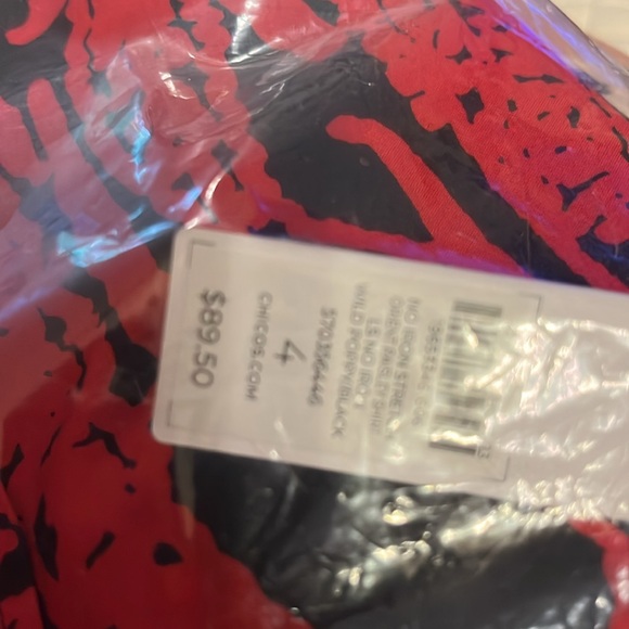 Brand New still in the plastic Chicos No Iron stretch paisley shirt - Picture 6 of 6